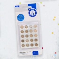 TONIC STUDIOS - Craft Magnets - Small - 10 Pack - 10mm Magnets - 3061e